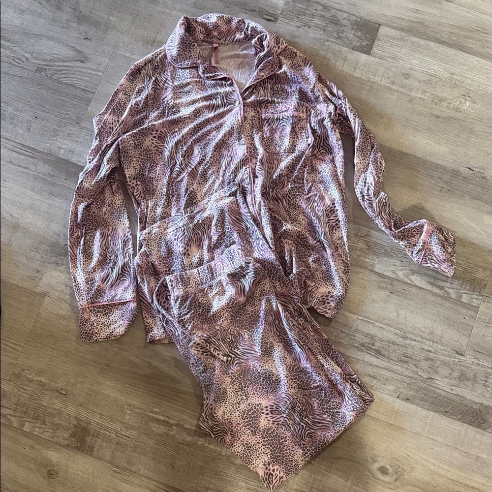 SKIMS Pink and Brown Animal-Print Loungewear Set